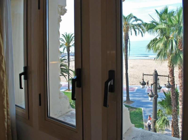 Hotel Celimar Sitges Ngoại thất bức ảnh